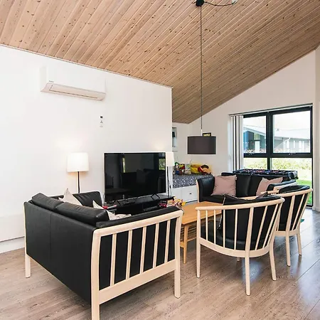 8 Person In Holiday home *